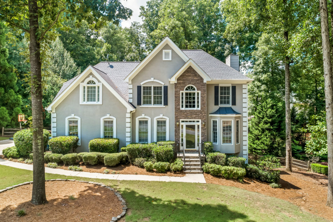 1015 David Trace Suwanee GA home for sale - South Forsyth county real estate