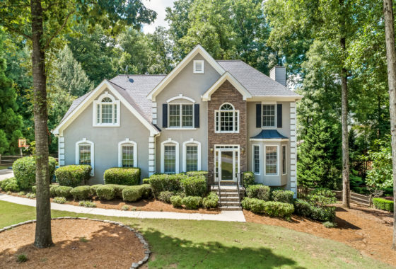 1015 David Trace Suwanee GA home for sale - South Forsyth county real estate