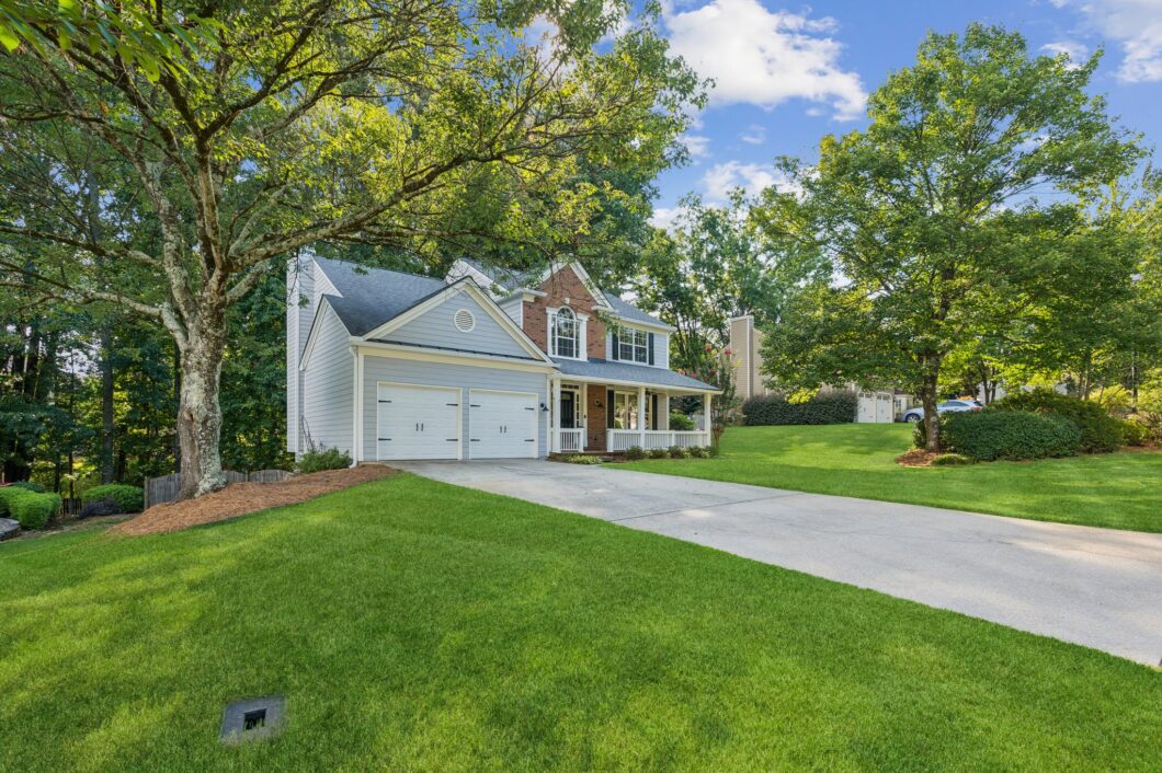 00_3830_Deauville_Way_Cumming_Brookwood_home_for_sale_front2 - Gayle Barton - Your Local Realtor - North Fulton | Forsyth |Cherokee | Pickens | Dawson County